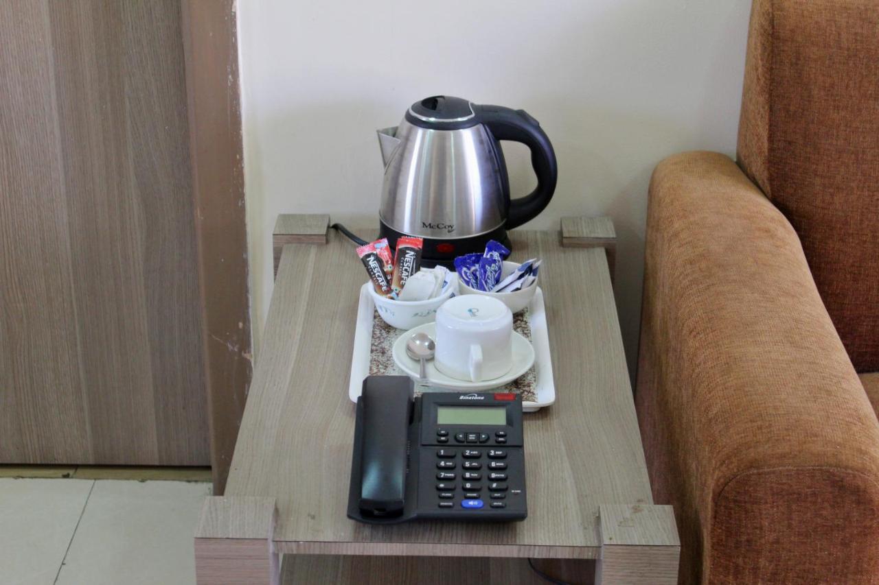 Maxxvalue - Service Apartment Marol Bombay Exterior foto