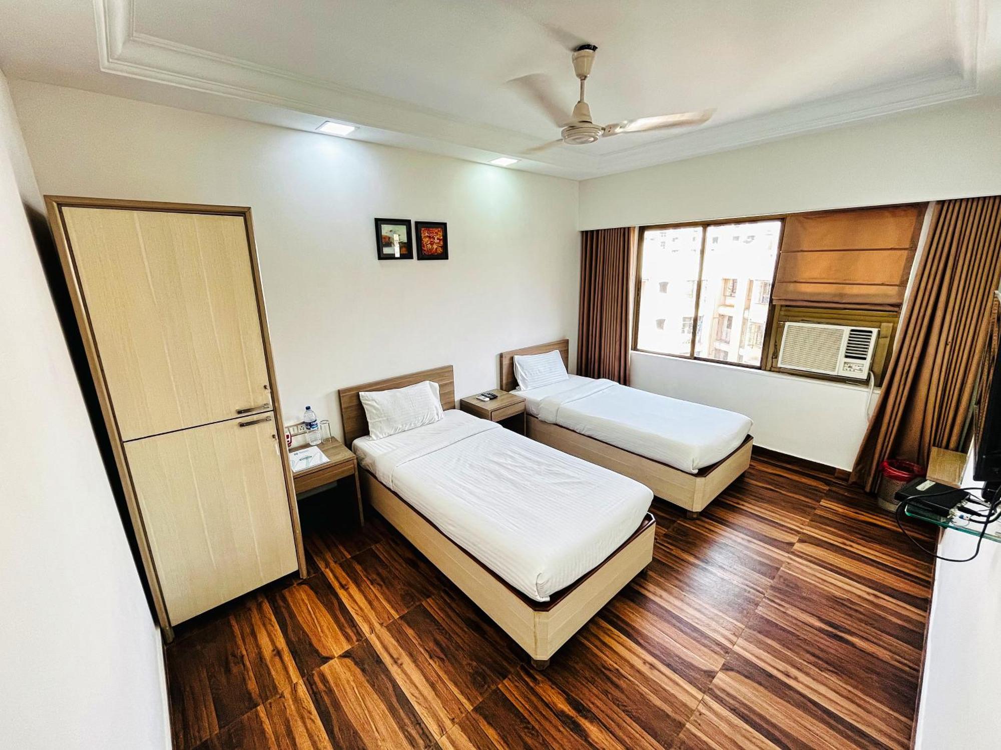 Maxxvalue - Service Apartment Marol Bombay Exterior foto