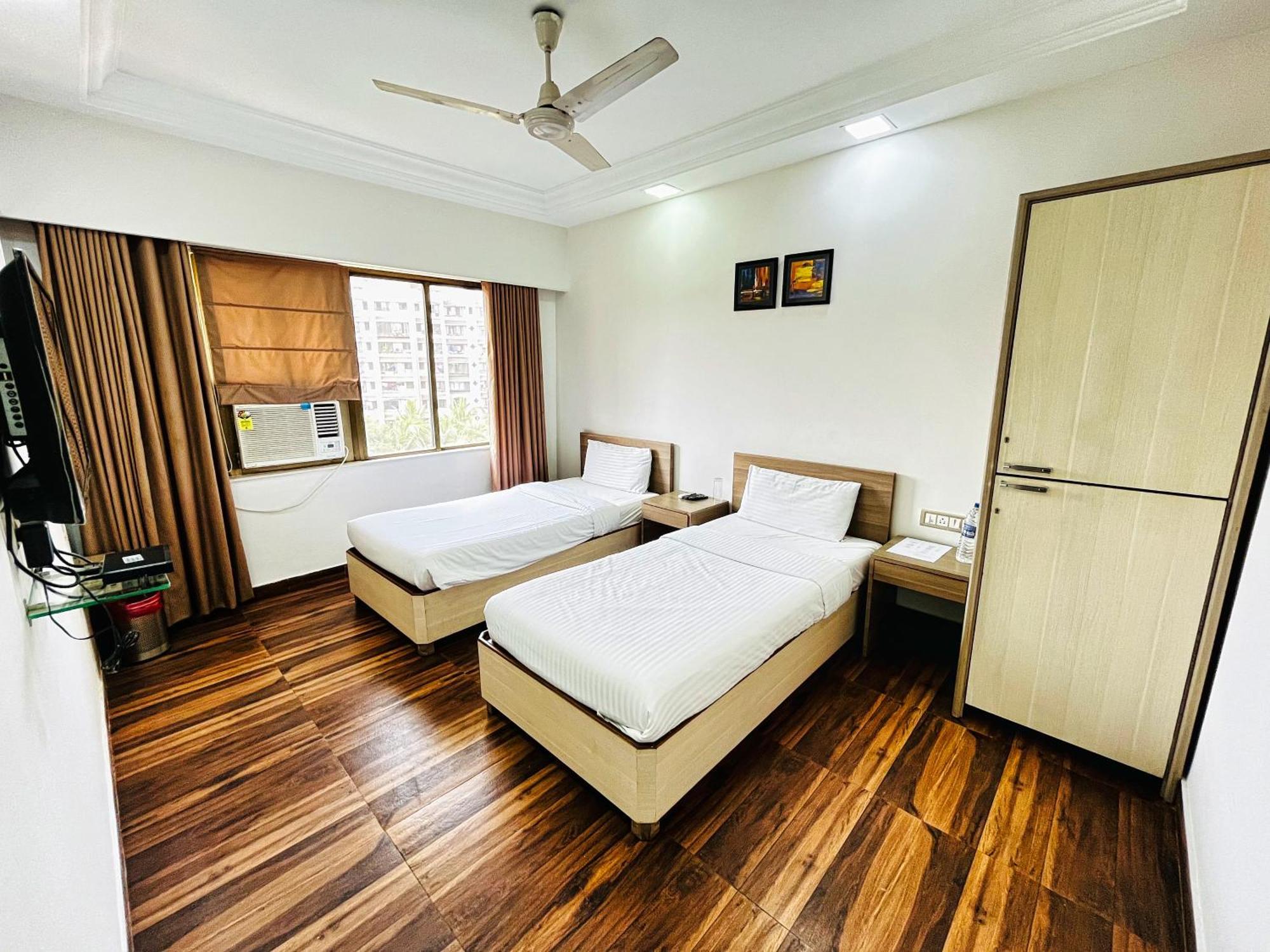 Maxxvalue - Service Apartment Marol Bombay Exterior foto